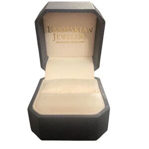Barmakian Jewelers Ring Box
